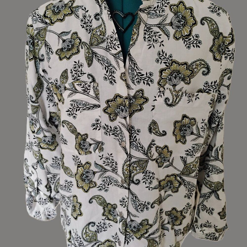Jones New York Floral Button-Up Blouse, Medium - Picture 2 of 8